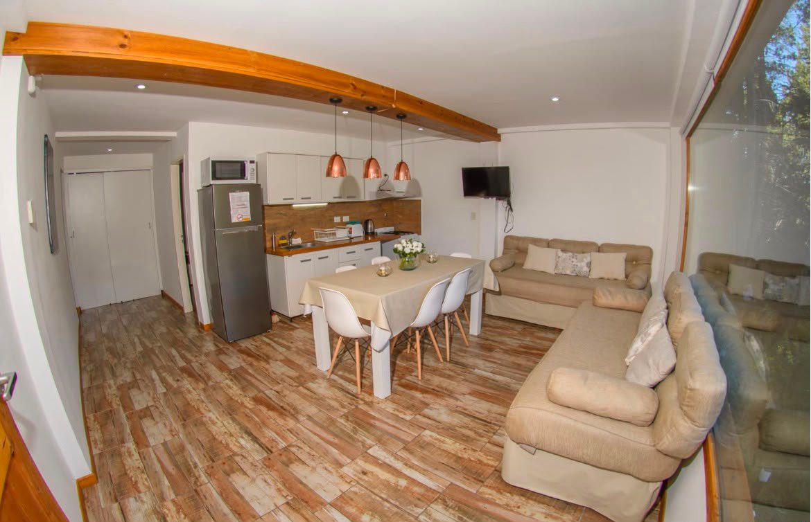 Cabaña Lake , B° Villa Arelauquen Zona Residencial Los Cohiues